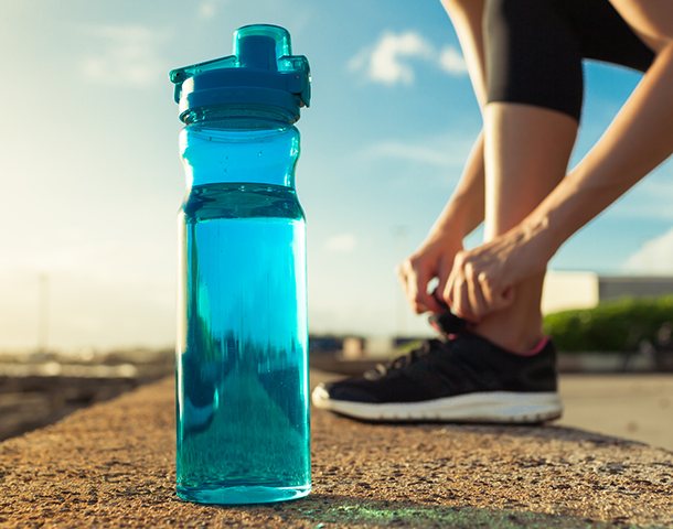 10-best-water-bottles-for-staying-hydrated-on-the-go