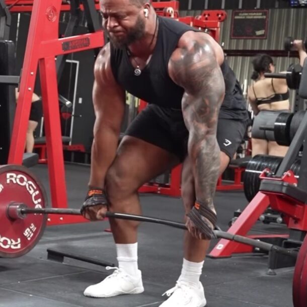 jamal-browner-pulls-410-kilograms-(903.8-pounds)-for-4-reps-while-preparing-for-world-deadlift-championships-–-breaking-muscle
