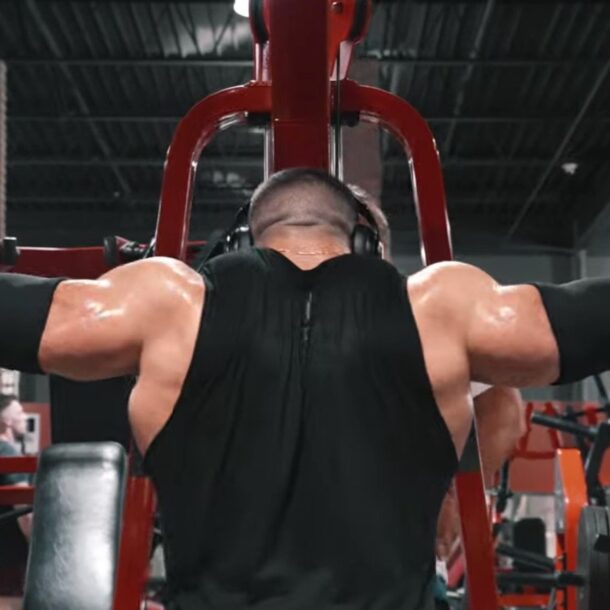 derek-lunsford-builds-rounded-delts-with-shoulder-workout-11-weeks-out-of-2023-mr.-olympia-–-breaking-muscle