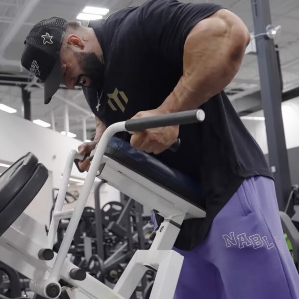 regan-grimes-kicks-off-2023-mr.-olympia-prep-with grueling-back-and-biceps-workout-–-breaking-muscle