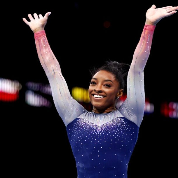 after-a-2-year-hiatus,-simone-biles-just-won-her-20th-gold-medal-at-the-world-championships