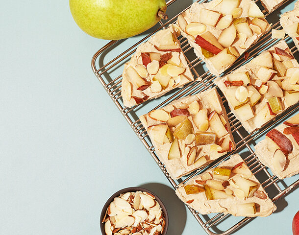 almond-pear-fro-yo-bark