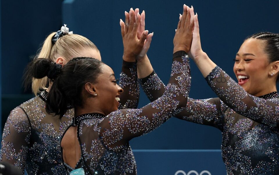 simone-biles-and-suni-lee-are-set-to-face-off-against-each-other-in-history-making-all-around-event